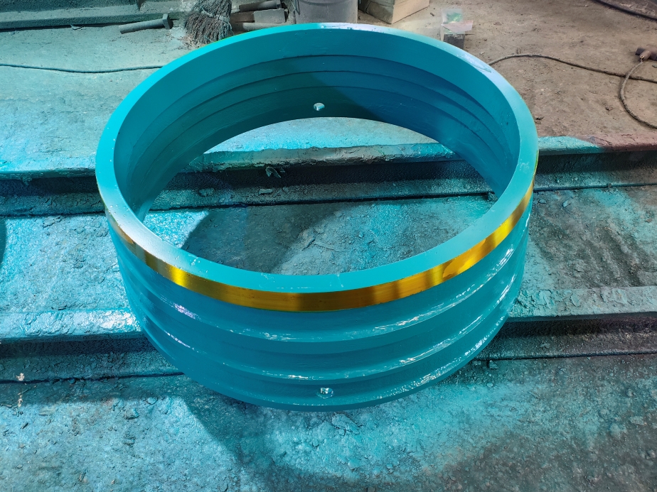 圆锥破碎机衬板行业政策与标准影响